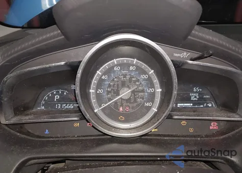 2018 Toyota Yaris Ia из США, поврежденный, VIN 3MYDLBYV7JY318324